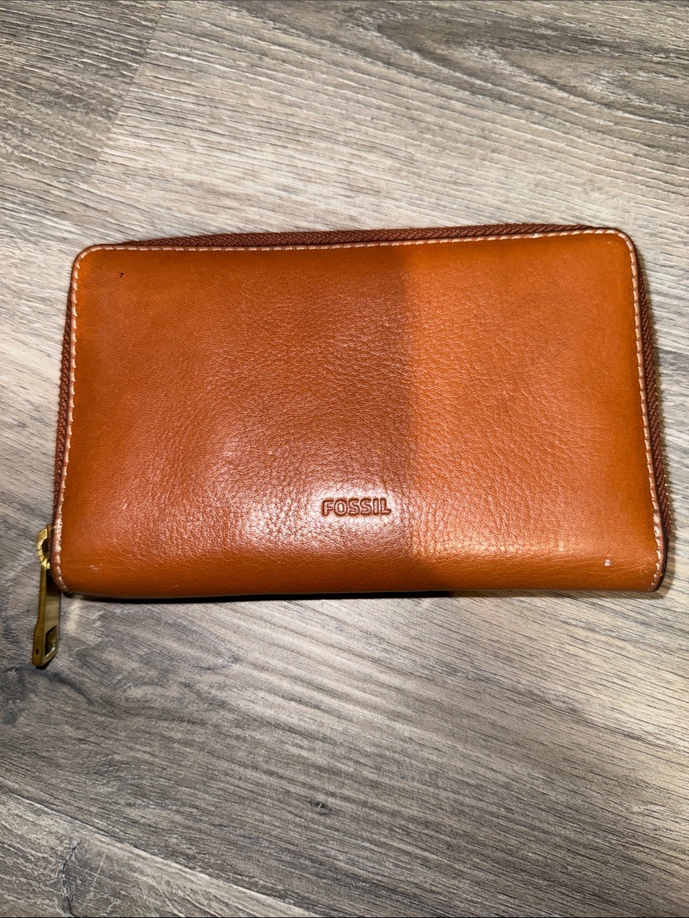 Fossil Leather Zip Wallet - Warm Tan
